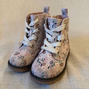 Cat & Jack Floral Boots size 6